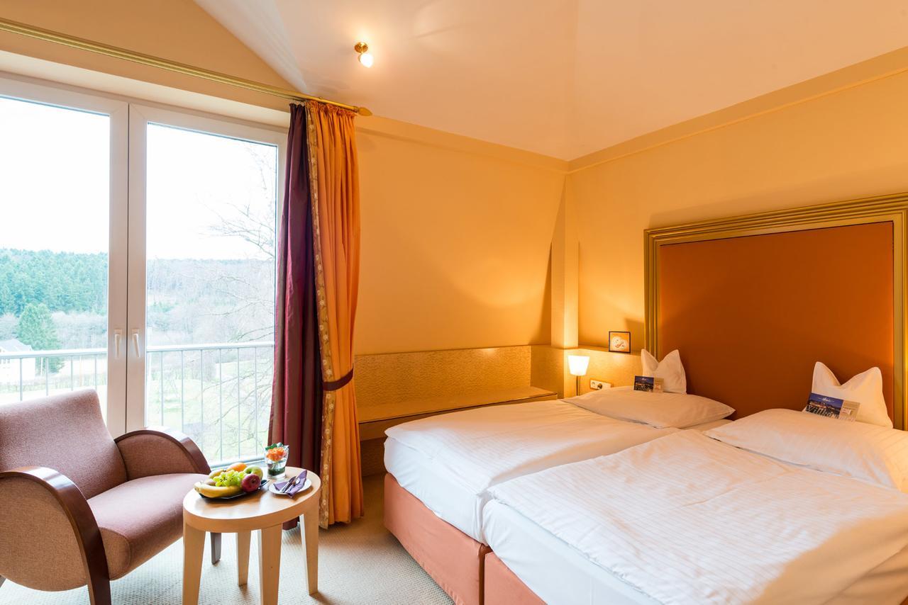 Hotel Heinz Hoehr-Grenzhausen Bilik gambar