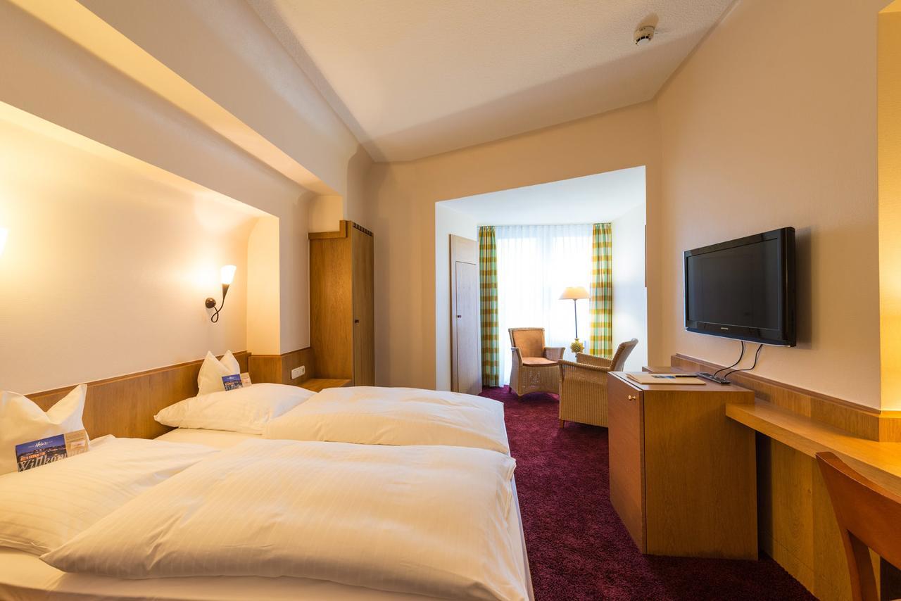 Hotel Heinz Hoehr-Grenzhausen Bilik gambar