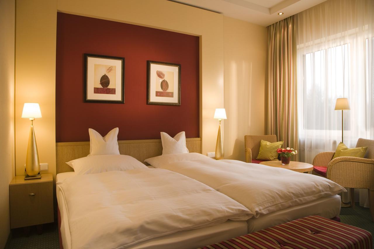 Hotel Heinz Hoehr-Grenzhausen Luaran gambar